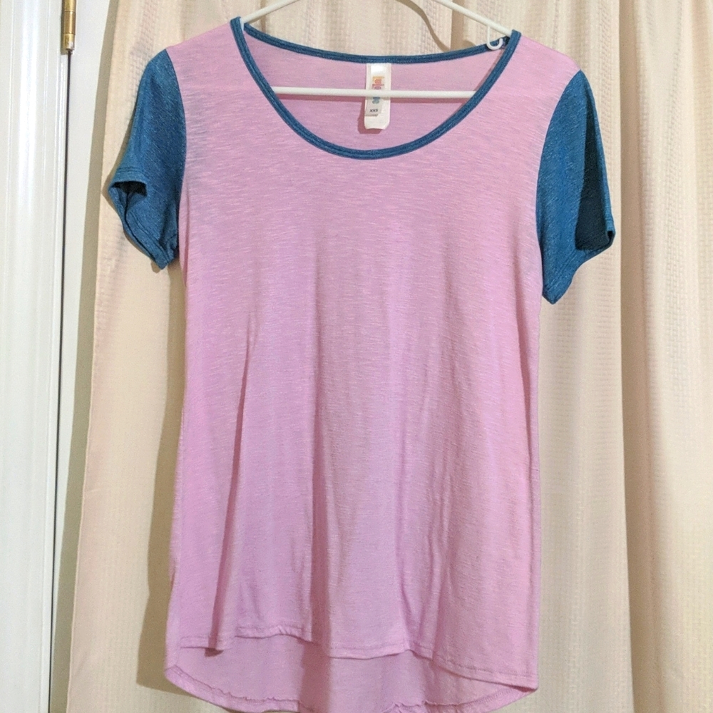 short sleeve lula roe top